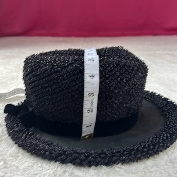 Vintage black textured ladies top hat - Picture 9 of 11